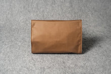 TECH DOPP KIT - toffee