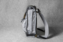 COMMUTER BACKPACK MINI - grey