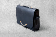 DESIGNER MESSENGER MINIMAL - black