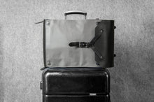 DESIGNER BACKPACK - grey