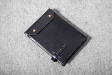 DESIGNER CLUTCH - black
