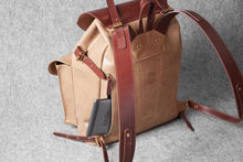 RETRO MOTORCYCLE BACKPACK - camel